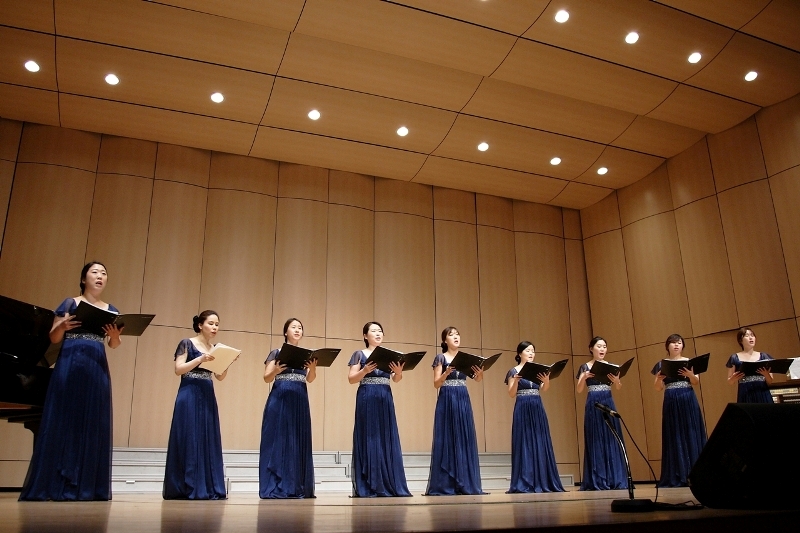 이웃과 함께하는 신년 찬양 축제 썸네일